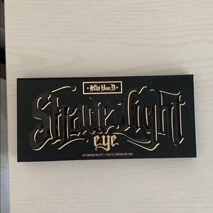 Kat Von D Shade + Light Eye contour palette